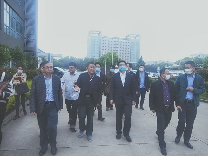 “新基建”，雨花臺(tái)區(qū)政府及東南大學(xué)領(lǐng)導(dǎo)專家來泰通科技調(diào)研
